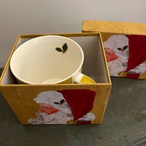 NEW boxed PPD brand mugs. Yuletide Santa